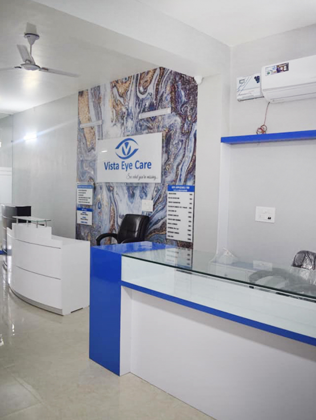 Reception and front desk area, wide angle