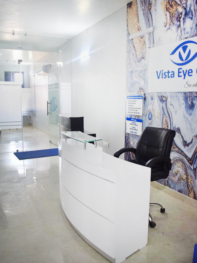 Reception desk with hallway to exam rooms